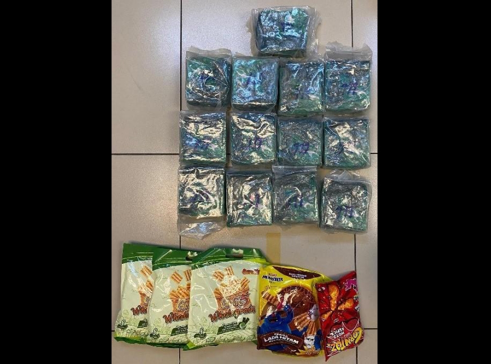 Handout photo shows the drugs confiscated by the Customs Department at Sibu Airport. — The Borneo Post pic