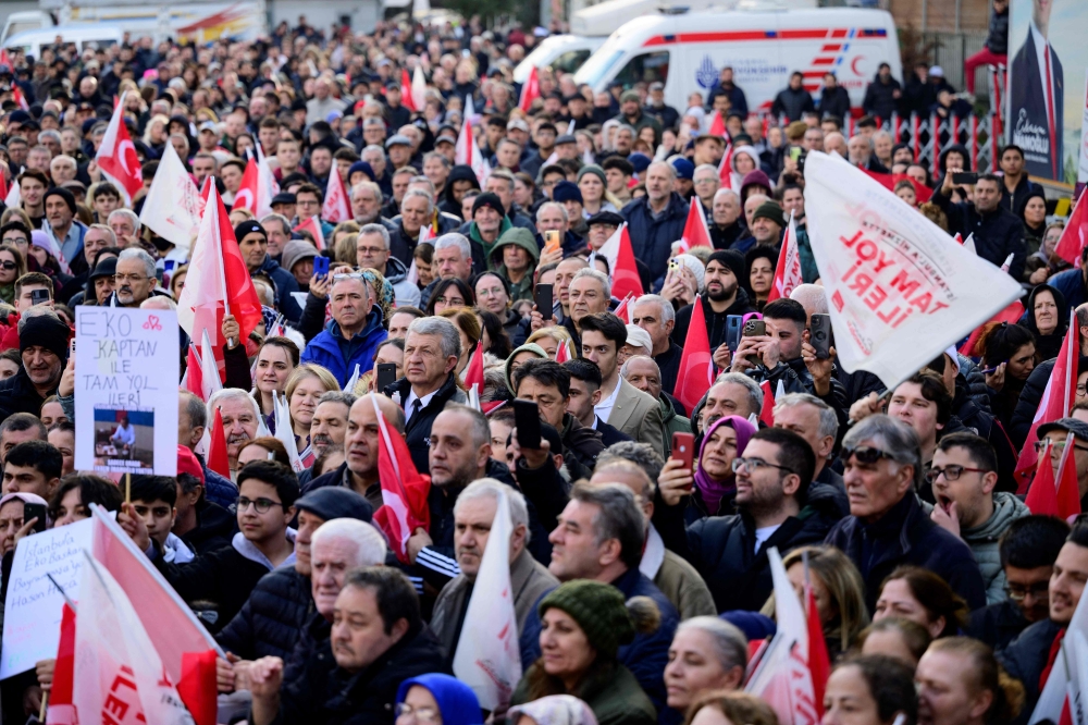 Supporters of Turkey’s main opposition Republican People’s Party (CHP) attend an election campaign rally in Istanbul on March 22, 2024, ahead of the municipal elections of March 31. — AFP pic