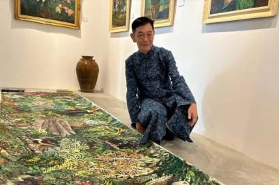 Kuching’s Hoan Gallery hosts preview of biggest ‘Flora and Fauna of Borneo’ artwork