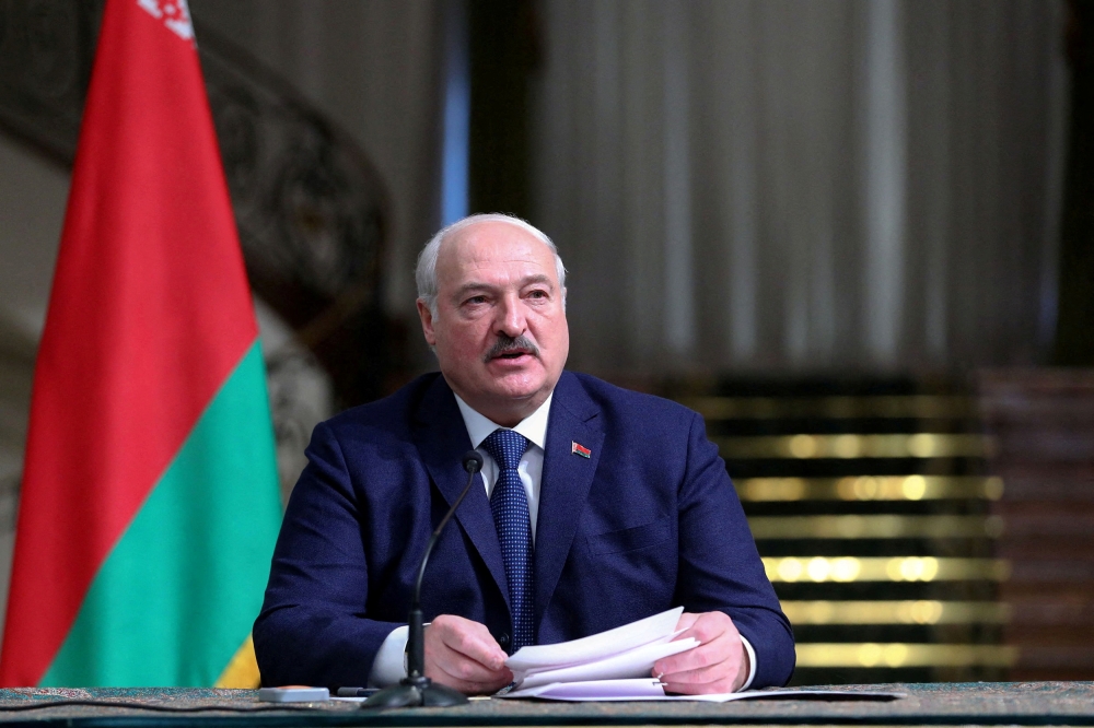  Belarusian President Alexander Lukashenko is to inspect a tank battalion deployed close to the town of Ashmyany, near Belarus’ border with Lithuania. — Reuters pic