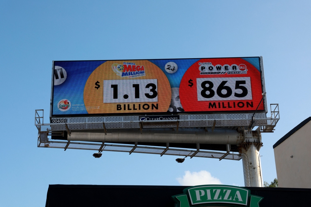 Mega Millions said a single ticket for a lottery jackpot worth a hefty US$1.13 billion, the fifth-largest prize in the game’s history, was sold in New Jersey, breaking a streak of 30 consecutive unclaimed drawings. — AFP pic