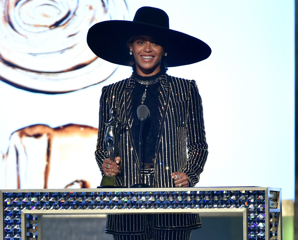 Beyonce has been a showbiz fixture for nearly three decades, but for all the caps she's worn, the Houston-bred megastar's cowboy hat has stayed within reach: Queen Bey has always been country. — AFP pic