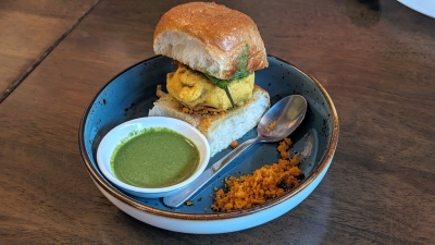 ‘Vada pav’, ‘dal makhani’ and more excellent Indian cooking spice up the cafe experience at Mont Kiara’s Muska