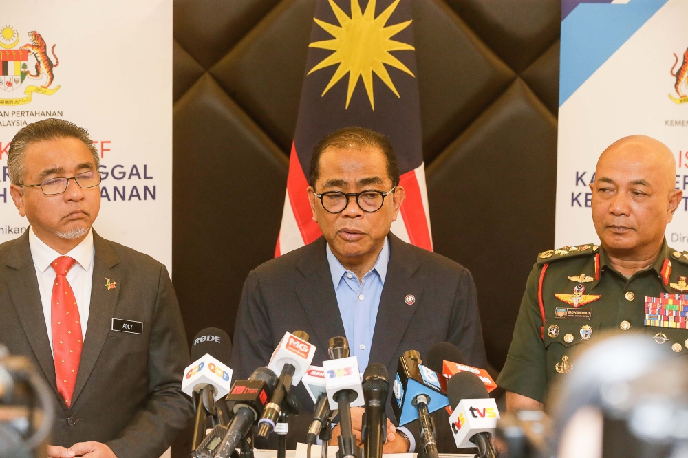 Defence Minister Datuk Seri Mohamed Khaled Nordin said the national defence system is subjected to around 3,000 cyberattacks a day, especially after Malaysia stated its support for Palestine. — Picture by Sayuti Zainudin 
