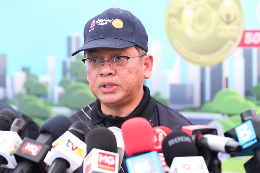 Minister in the Prime Minister’s Department (Religious Affairs) Datuk Mohd Na’im Mokhtar, who underwent minor surgery at Putrajaya Hospital, has been allowed to return home. — Picture by Miera Zulyana