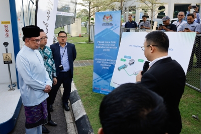 总理安瓦尔：马来西亚的氢燃料生态系统可以快速发展| 马来邮件