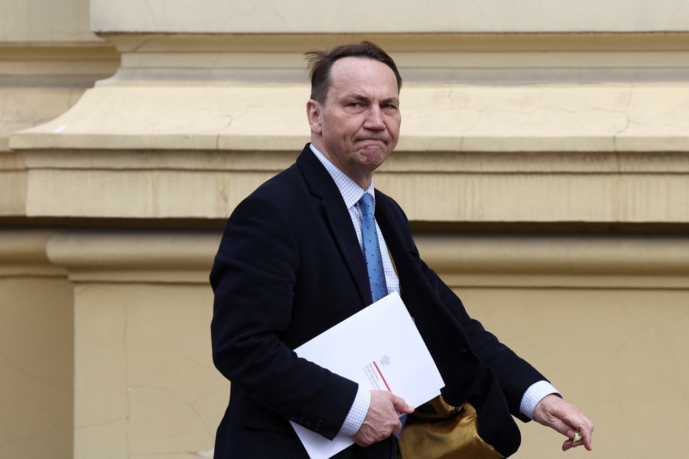 Poland's Foreign Minister Radoslaw Sikorski has requested 