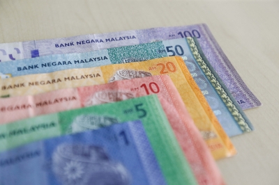 Ringgit flat in early trade | Malay Mail - Vimarsana News