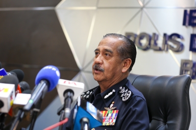 'Allah' shoe logo issue: Eight police reports received so far, says IGP - Vimarsana News