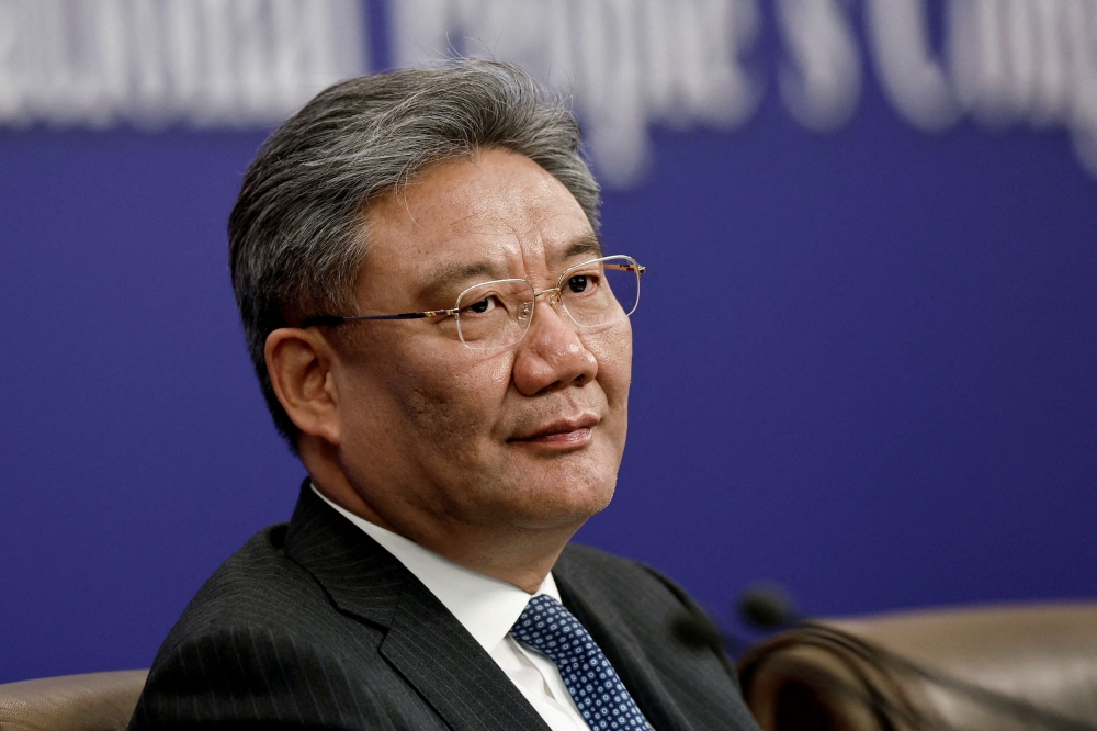 Chinese Commerce Minister Wang Wentao held a roundtable meeting in Paris yesterday with representatives from more than 10 enterprises that also include Geely, according to a statement published by the commerce ministry today. — Reuters file pic