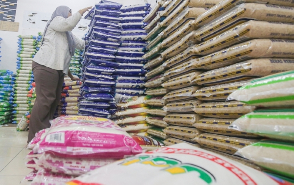 The Ministry of Agriculture and Food Security assured that the supply of rice as the country’s staple food in the market is sufficient to meet the needs of the people.— File picture by Farhan Najib