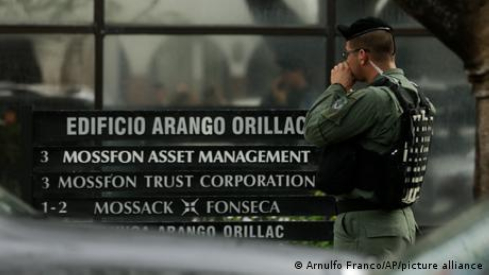 Those among the 27 people on trial include founders of the Mossack-Fonseca law firm at the centre of the 'Panama Papers' tax evasion scandal that revealed how some of the world’s wealthy hide their money. — DW pic