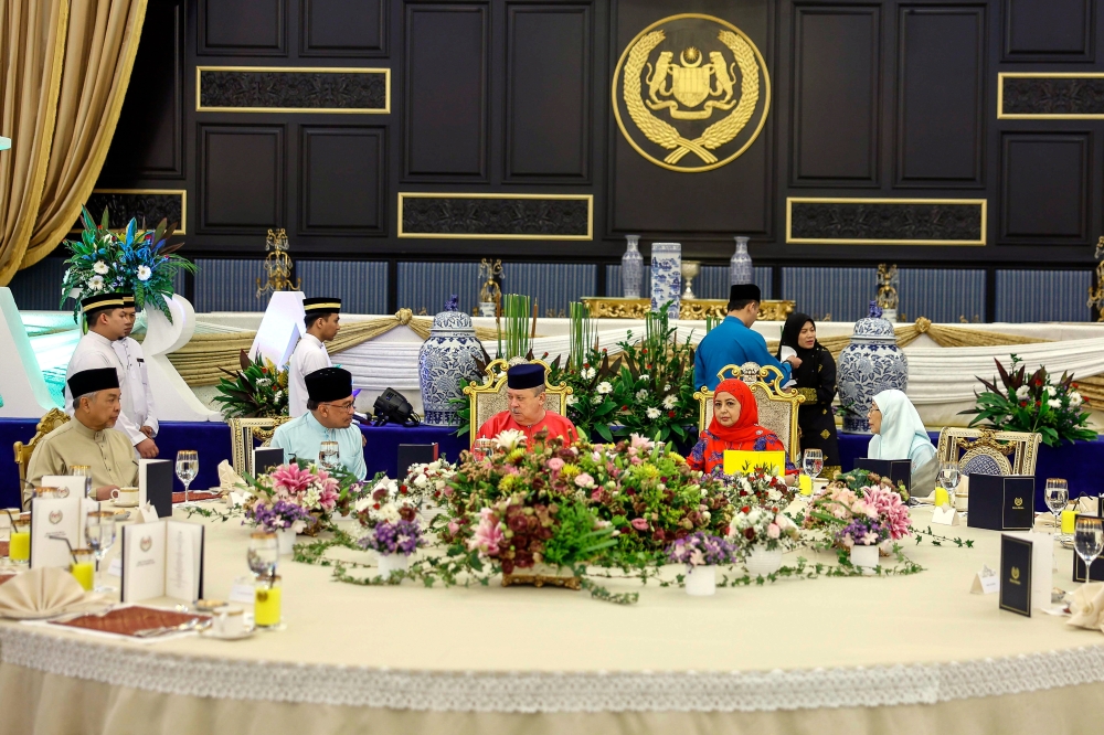 Yang di-Pertuan Agong Sultan Ibrahim and Raja Permaisuri Agong Raja Zarith Sofiah host an Aidilfitri gathering at Istana Negara April 10, 2024. ― Bernama pic