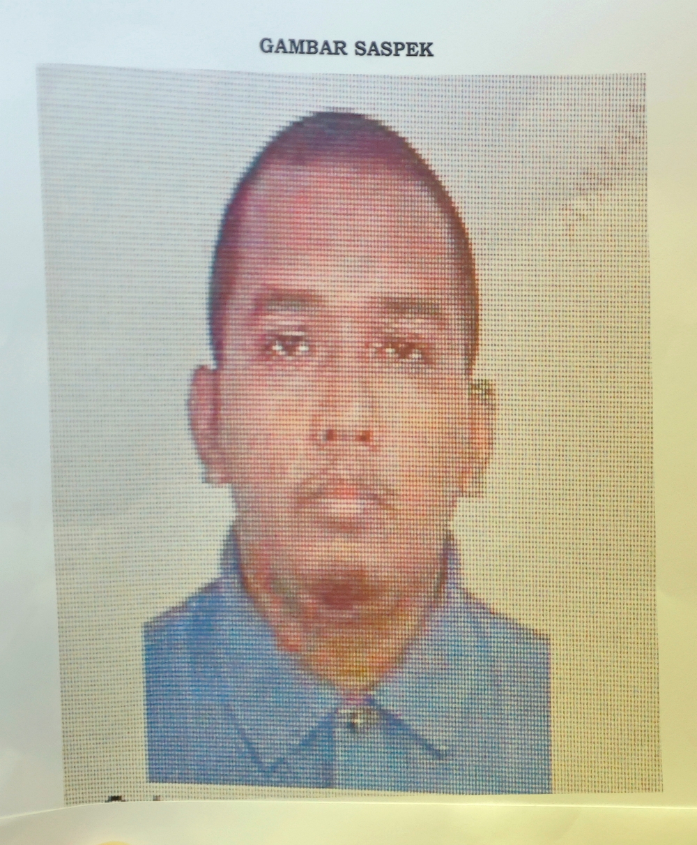 Hafizul Harawi, 38, attempted to kill his wife by firing his gun at the arrival hall in KLIA last Sunday morning. — Bernama pic