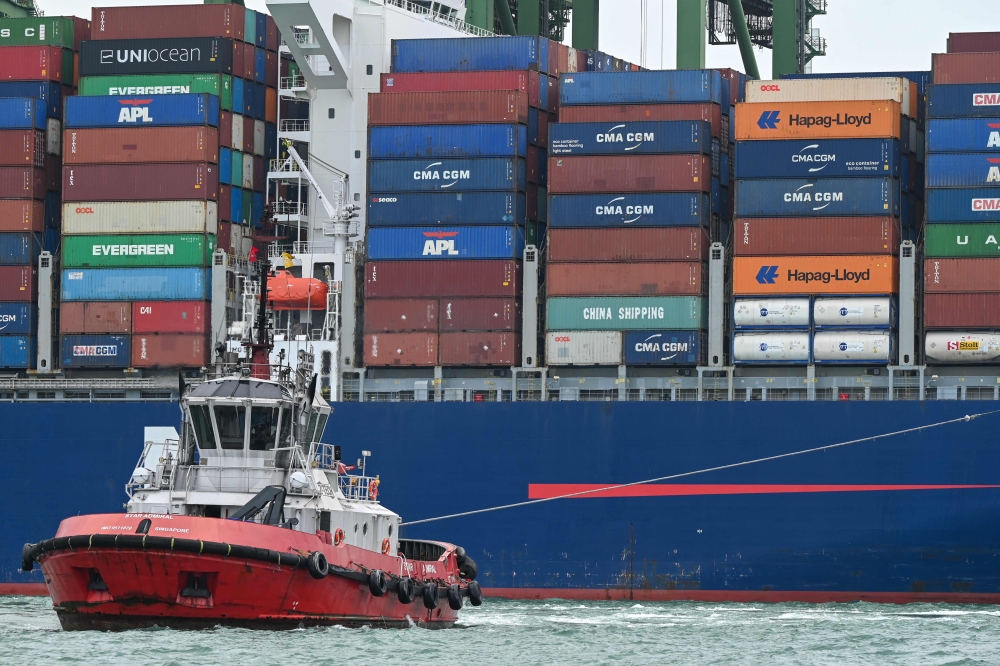 The NODX to Singapore’s top markets as a whole contracted in March, though the exports to the Chinese mainland grew. — AFP pic