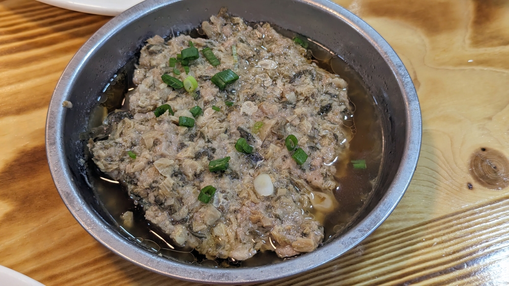 Kampung preserved vegetables minced pork rice reminds me of cozy home cooking.