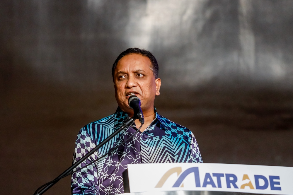 Matrade chairman Datuk Seri Reezal Merican Naina Merican speaks at the 20th edition of Malaysia International Halal Showcase (MIHAS) 2024 Soft Launch in Kuala Lumpur April 18, 2024. ― Picture by Firdaus Latif