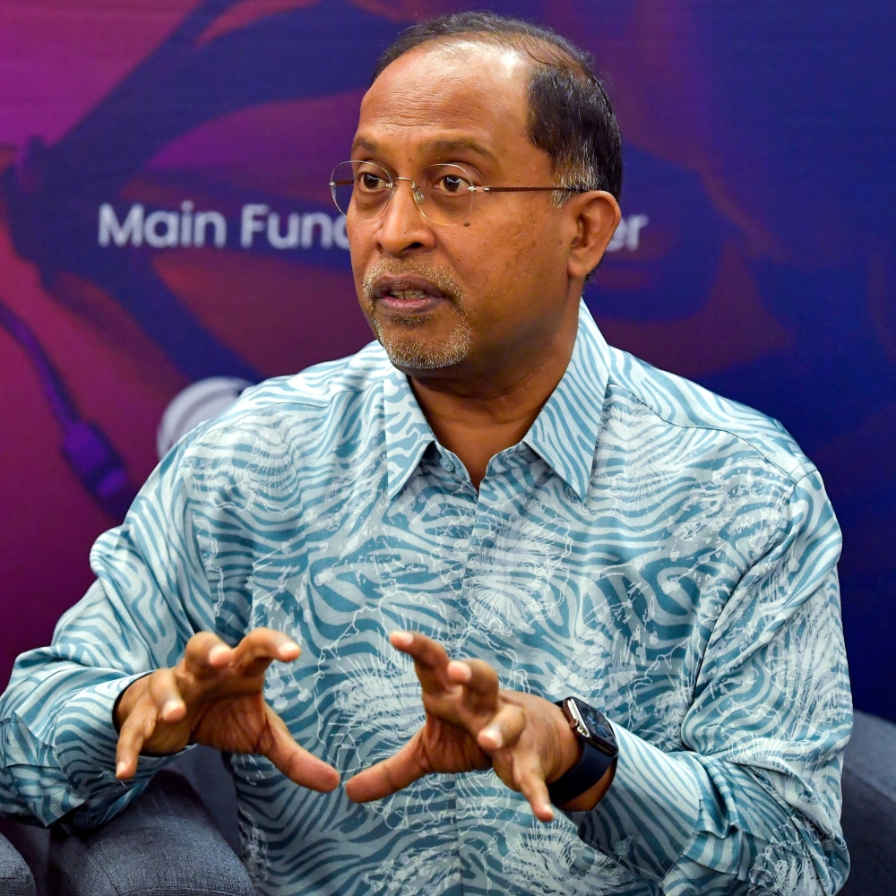 Datuk Seri Zambry Abdul Kadir, who is also Barisan Nasional (BN) secretary-general, said the candidate was still being identified. — Bernama pic 