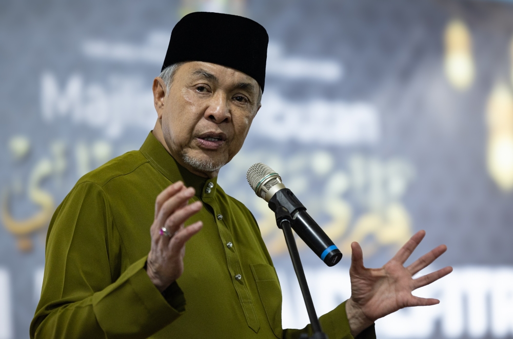 Deputy Prime Minister Datuk Seri Ahmad Zahid Hamidi stated that for starters the centre will train 2,000 TVET candidates who will be fully sponsored for training in China. — Bernama pic  