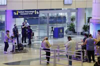IGP: Polis boost controls at KLIA terminals 1, 2 - Vimarsana News