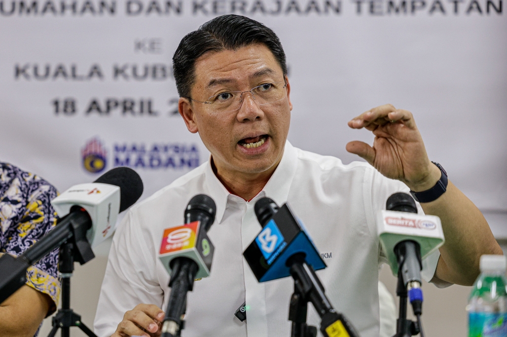 On Thursday, Nga said that his ministry has allocated a total of RM5.21 million to upgrade public infrastructure facilities under the supervision of the Hulu Selangor Municipal Council and the Chinese New Village Project in Hulu Selangor. — Bernama pic