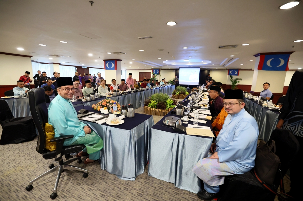 Prime Minister Datuk Seri Anwar Ibrahim, who is also PKR president, during the Sabah PKR State Leadership Council meeting in Kota Kinabalu April 20, 2024. — Bernama pic