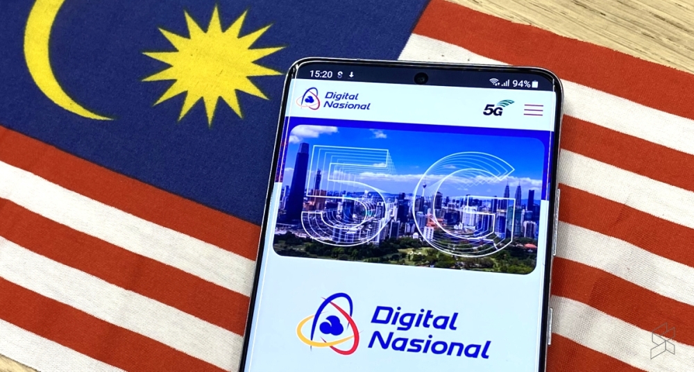 DNB issued a statement yesterday denying allegations that it lacked clarity in its internal operations, particularly the award of the contract to Ericsson to develop the 5G infrastructure — estimated to have cost close to RM5 billion â€” and other arrangements with third parties over software procurement. — SoyaCincau pic