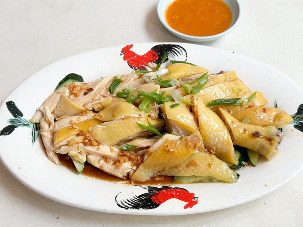 There's also a chicken rice stall where you can get poached 'kampung' chicken paired with a tangy chilli sauce