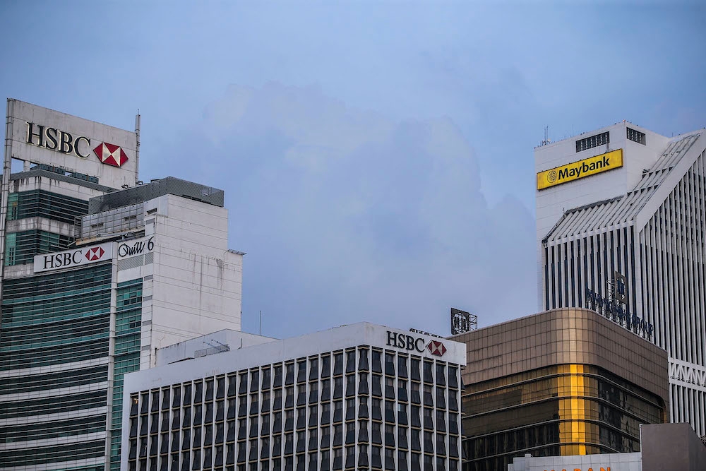 Malaysian banks demonstrate robust asset quality and are well positioned to navigate external challenges, as highlighted in a chartbook-style commentary published today by S&P Global Ratings. — Picture by Hari Anggara