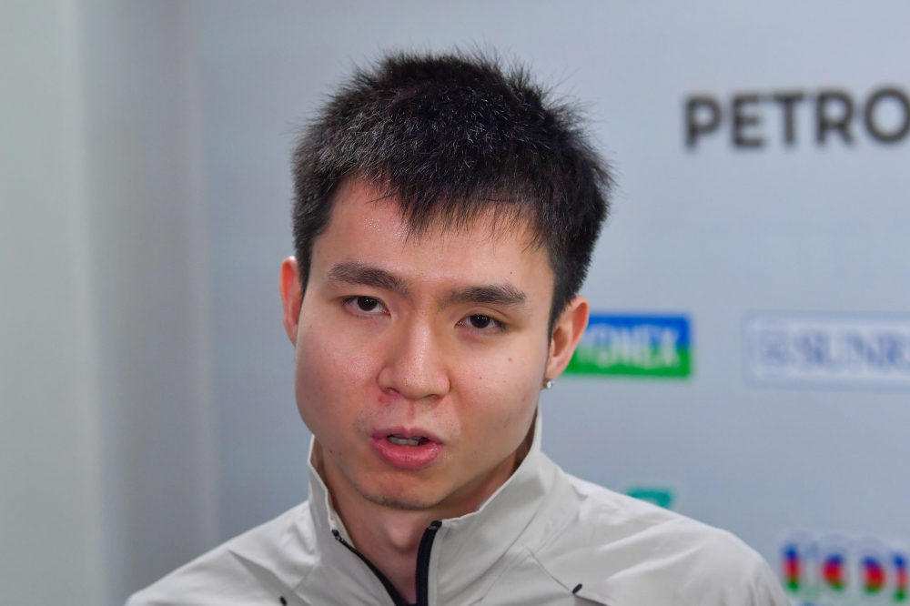 Soh Wooi Yik speaks to the media after the flag handing ceremony for the National Thomas and Uber Cup 2024 teams, Kuala Lumpur, April 22, 2024. — Bernama pic 