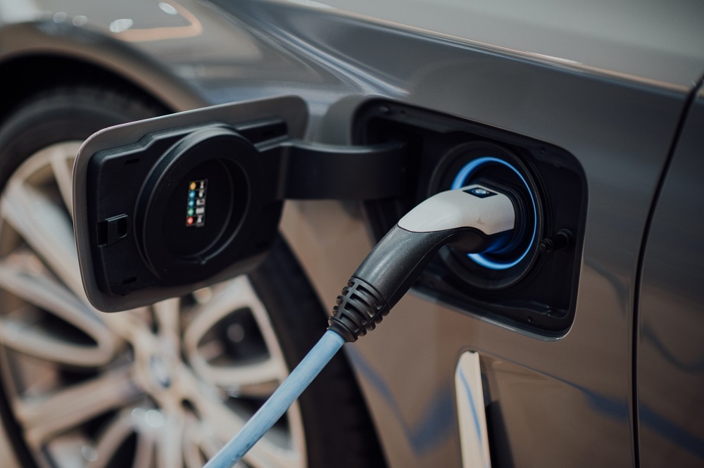 In its annual report on the sector, the Paris-based IEA said the world’s electric car fleet continued to “grow strongly” although momentum was greater in some markets than others. ― Unsplash pic