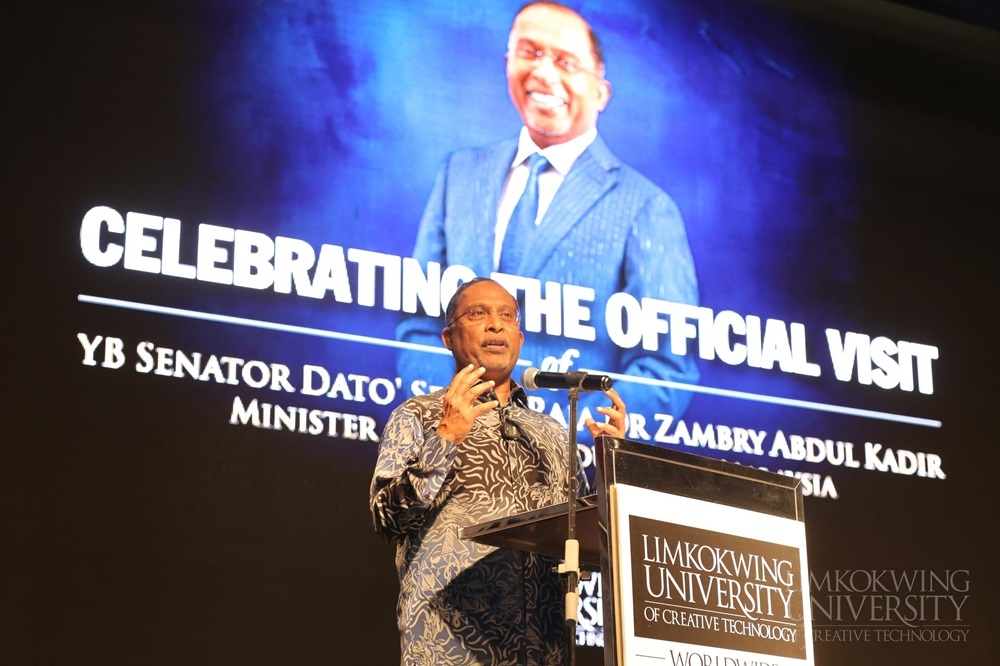 Higher Education Minister Datuk Seri Zambry Abd Kadir during his first visit to Limkokwing University, said TVET programmes are vital to equip students with practical skills and knowledge that is essential for the 4.0 Industry. ― Picture courtesy of Limkokwing University