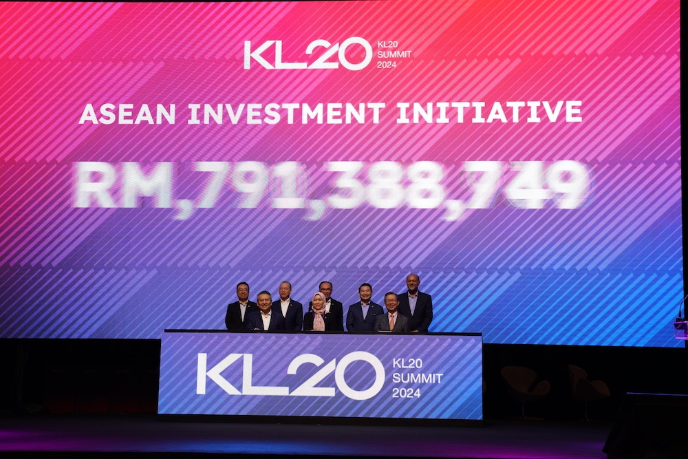 At the recently concluded KL20 Summit 2024, Dr Qi Bin, the Deputy Chief Investment Officer of the China Investment Corporation (CIC), underscored significant insights focused on economic synergies.  — Picture courtesy of KL20 Summit