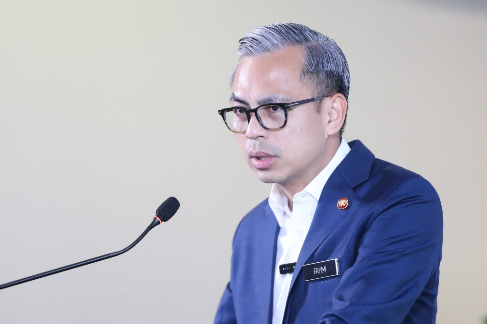 Communications Minister Fahmi Fadzil said the government has identified the concerns raised by residents and voters in the area, including the manifesto or promises made by the late assemblyman Lee Kee Hiong. — Picture by Miera Zulyana