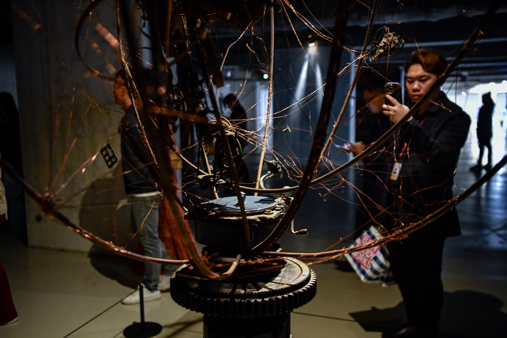 ‘Forged by Time: Ono Kang's Visual Diary’ opens to the public on April 24th and will run for a month till May 25. — Bernama pic