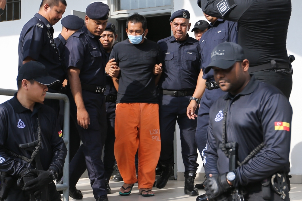 Hafizul Hawari, who opened fire at Kuala Lumpur International Airport, is seen at the Sepang Sessions Court April 25, 2024. ― Picture by Miera Zulyana