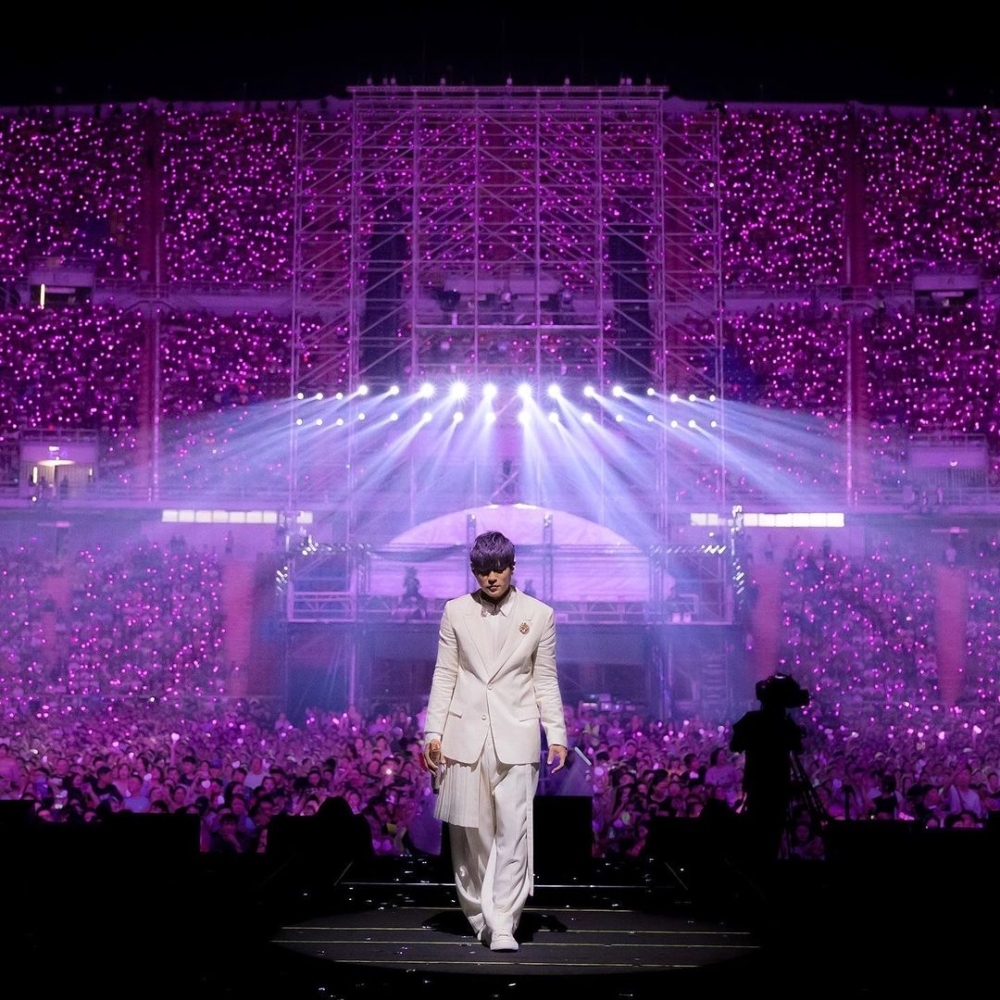 After more than a year, Taiwan’s King of Mandopop Jay Chou will return to Malaysia for another concert. — Picture via Instagram/JayChou