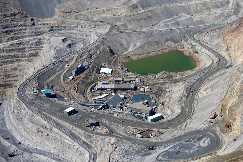An aerial view of Anglo American's Los Bronces copper mine at Los Andes Mountain range, near Santiago city, Chile November 17, 2014. Copper prices rallied today above US$10,000 (RM47,697) per tonne for the first time in two years, propelled by soaring global demand and tight supplies. — Reuters pic  
