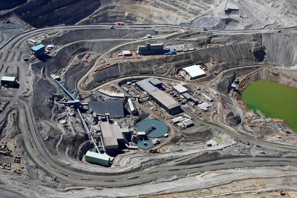 An aerial view of Anglo American's Los Bronces copper mine at Los Andes Mountain range, near Santiago city, November 17, 2014. — Reuters pic  w