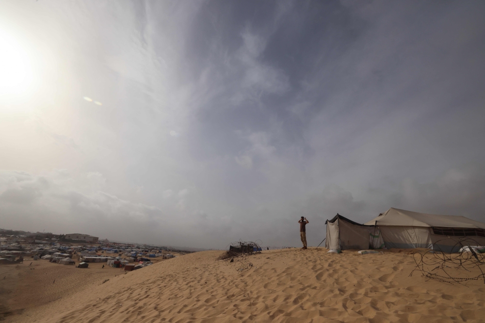A picture shows a view of a camp for displaced Palestinians in Rafah in the southern Gaza Strip on April 26, 2024 amid the ongoing conflict between Israel and the Palestinian group Hamas. — AFP pic