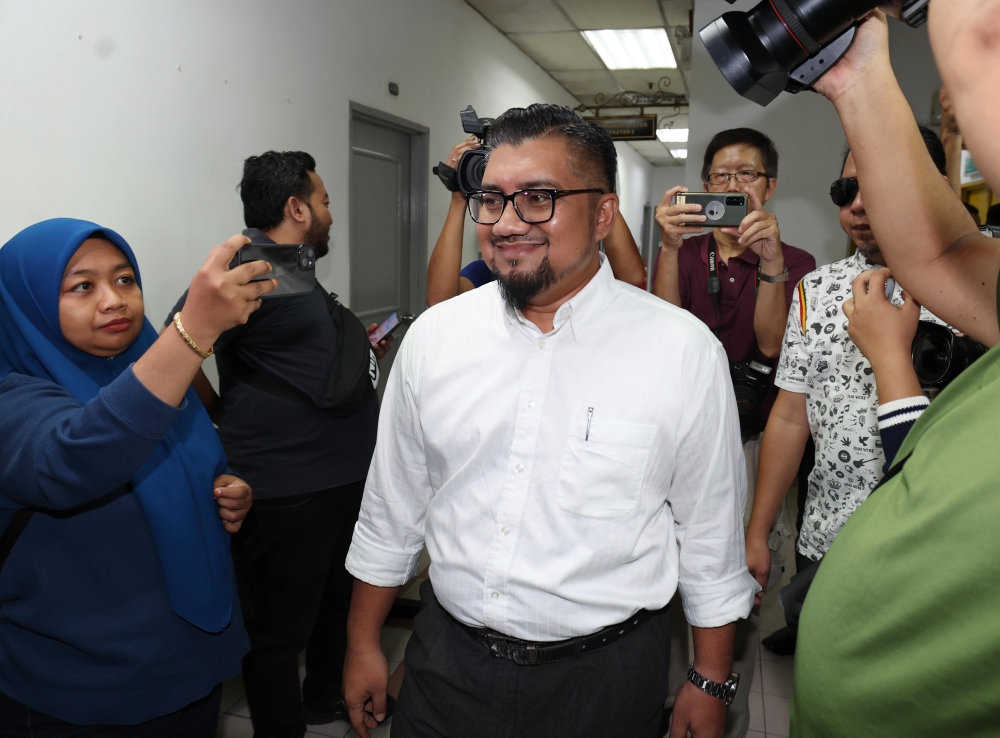 Che'gu Bard is seen at the Sessions Court in Johor Baru April 30, 2024. — Bernama pic