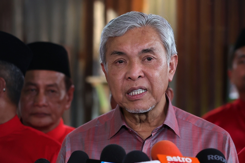 Deputy Prime Minister Datuk Seri Ahmad Zahid Hamidi said the prime minister’s announcement was also a pleasant surprise for civil servants, being among the largest increases in history for the sector in the country. — Bernama pic 