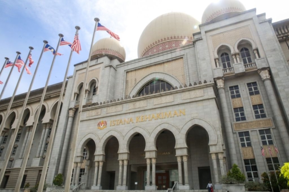 A 37-year-old woman born to a Hindu father and a Buddhist mother failed in her final appeal to overturn a Court of Appeal decision to reinstate her as a Muslim. — File picture by Choo Choy May