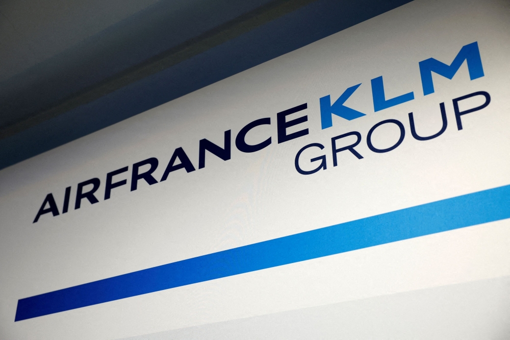 Air France, its Dutch arm KLM, Norwegian, SAS and several Lufthansa Group airlines are among 20 carriers being investigated by the European Union for potential greenwashing, the companies said yesterday. — Reuters pic  