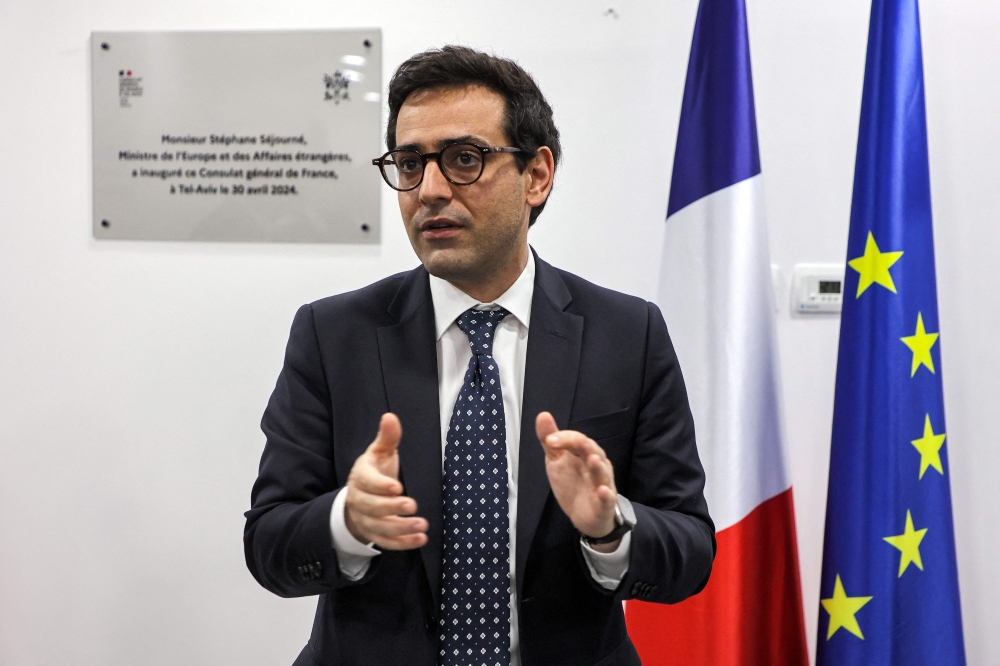 France estimates that 150,000 Russian soldiers have been killed during Moscow’s invasion of Ukraine, Foreign Minister Stephane Sejourne (pic) said in an interview published today. — AFP pic