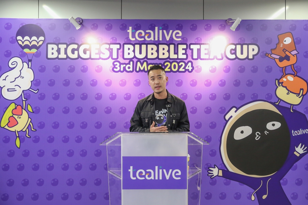 Founder and CEO of Loob Holding Sdn Bhd Bryan Loo said Tealive aims to penetrate the Indonesian market by year-end provided that it manages to hit its 100-Tealive-stores target in the Philippines by the third quarter of 2024. — Picture by Yusof Mat Isa