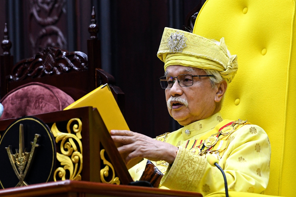 Yang Dipertuan Besar of Negeri Sembilan Tuanku Muhriz Tuanku Munawir said in facing the challenging economic scenario at the moment, the stability of the political landscape is very important to ensure that all the policies formulated can be implemented as well as possible. — Bernama pic 