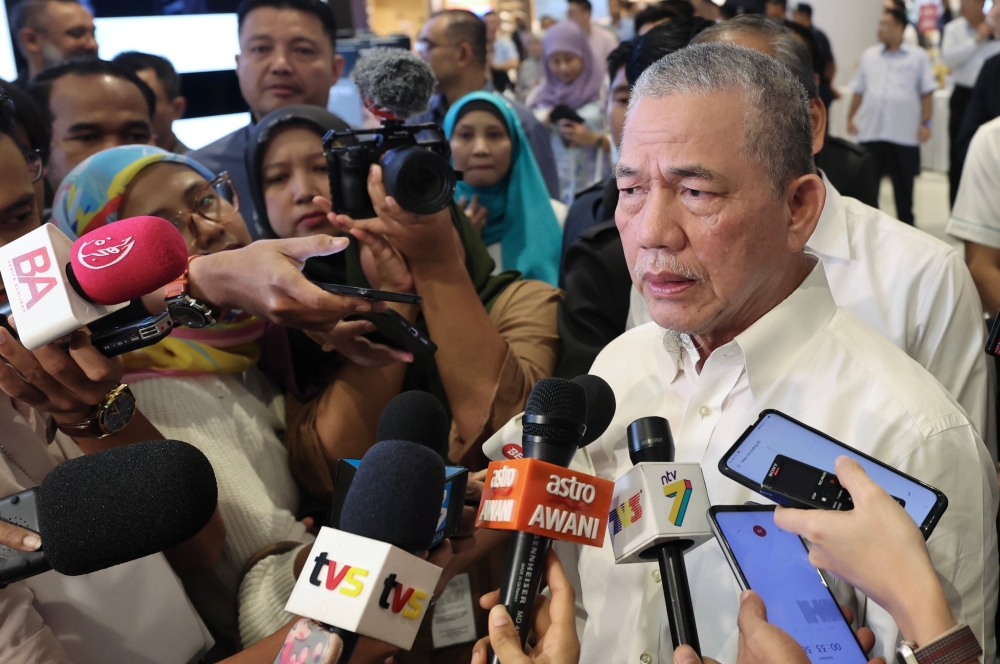 Deputy Prime Minister Datuk Seri Fadillah Yusof says Malaysia foresees significant potential for deepened collaboration with China, notably in infrastructure, the digital economy, green development, new energy vehicles, and the rare earth industry. ― Bernama pic