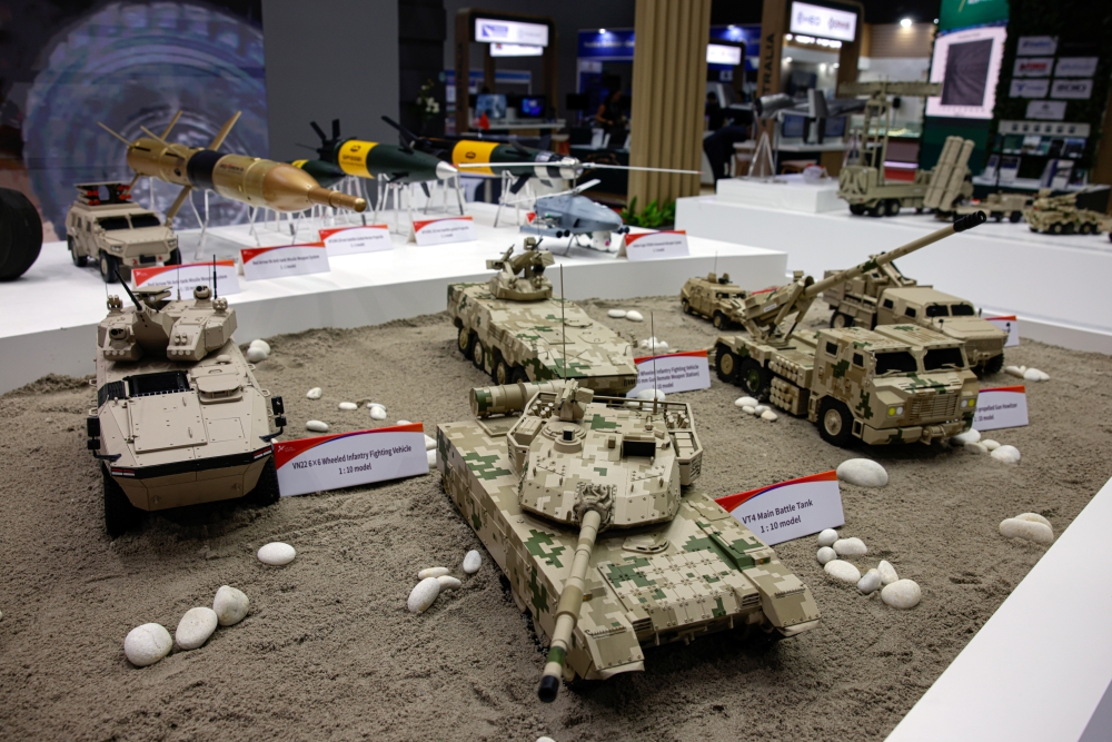 Various miniature tank models including main battle tank and wheeled infantry fighting vehicles were exhibited at the Defence Services Asia (DSA) Exhibition and National Security Exhibition (Natsec) Asia 2024 at the Malaysia International Trade and Exhibition Centre (Mitec), May 8, 2024. — Bernama pic 