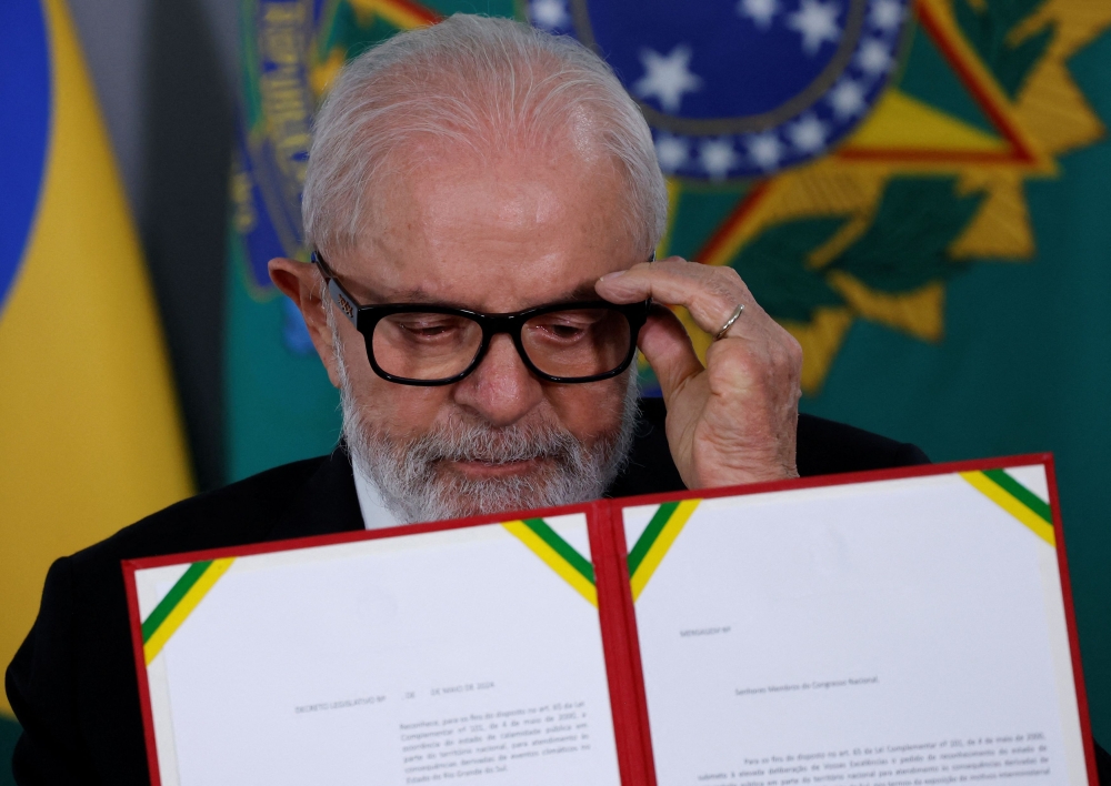 Approval of his government fell to 33 per cent in May from 35 per cent in February, a Genial/Quaest poll showed today, matching the disapproval rate, which declined just 1 percentage point. — Reuters pic